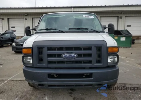 2014 Ford Econoline E250 Van z USA, uszkodzony, nr VIN 1FTNS2EW2EDA33283